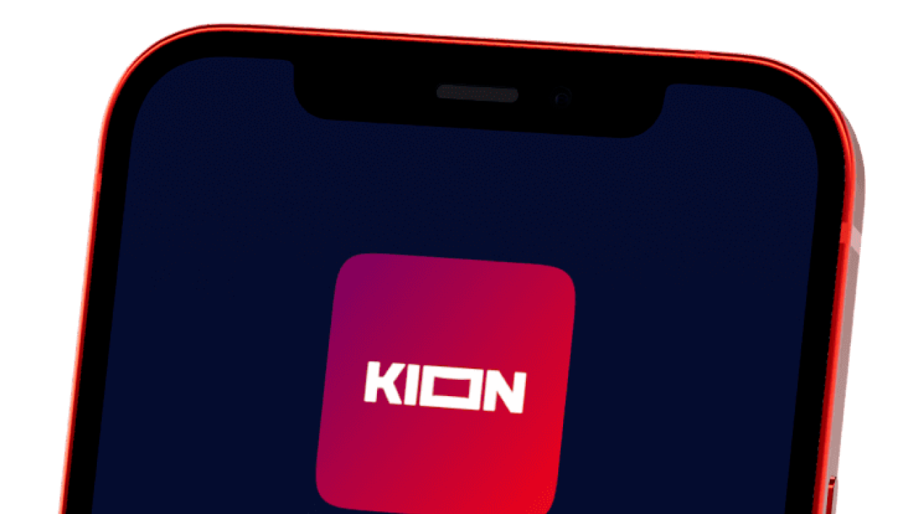 Смартфон и логотип KION